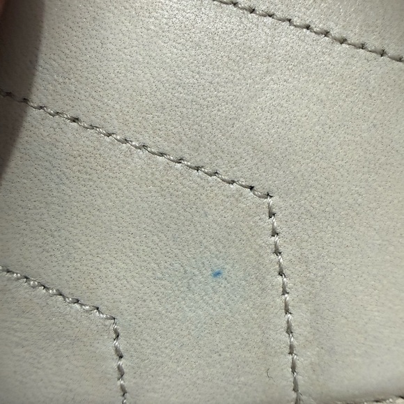 Yves Saint Laurent (YSL) Paris Leather Wallet - Picture 9 of 12